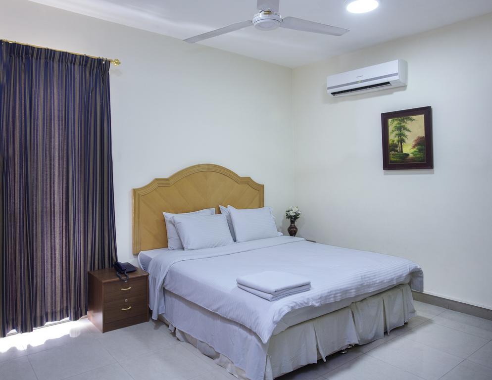 Nuzha Hotel Apartments Muscat Exterior photo