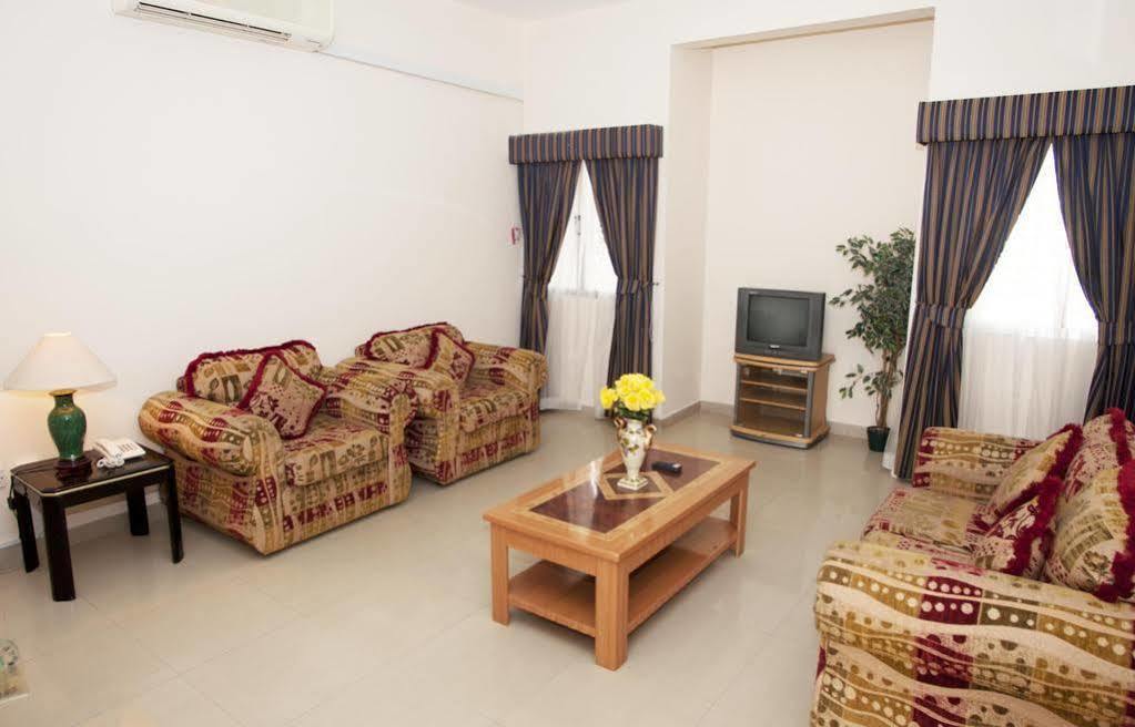 Nuzha Hotel Apartments Muscat Exterior photo